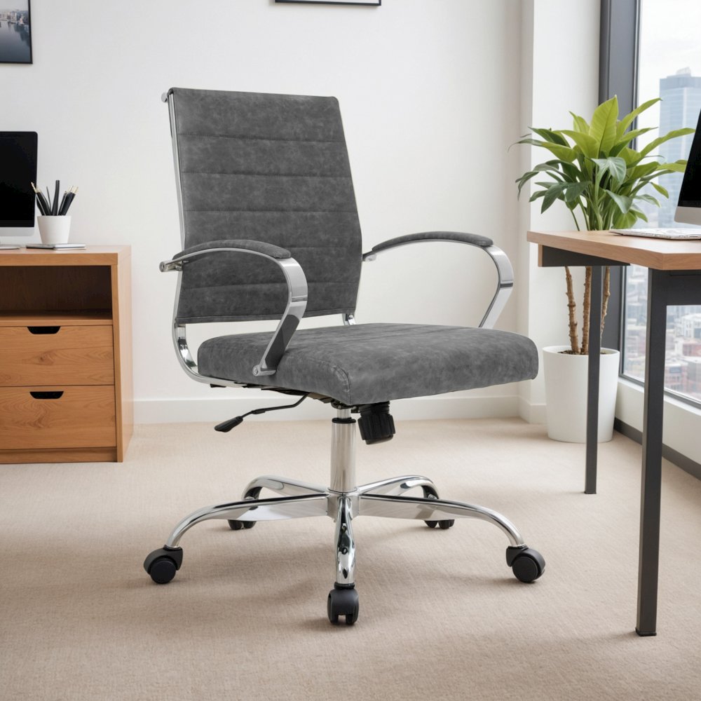 Benmar Leather Office Chair. Picture 12