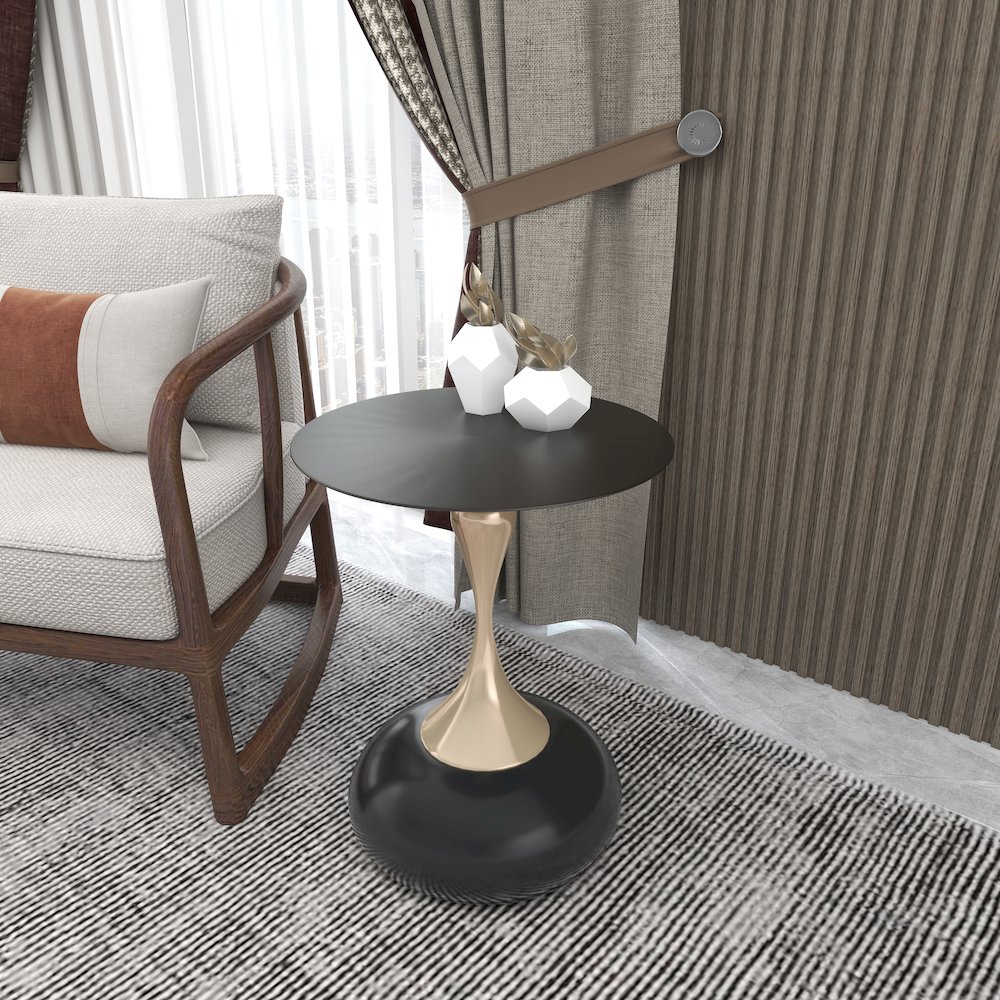 Savoy Collection Modern End Table In Shiny Black. Picture 7