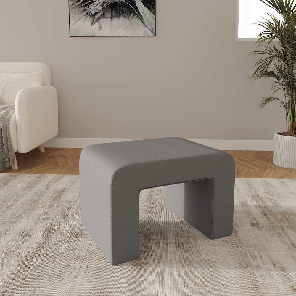 Vint 26” Bench Upholstered in Velvet Boucle. Picture 6