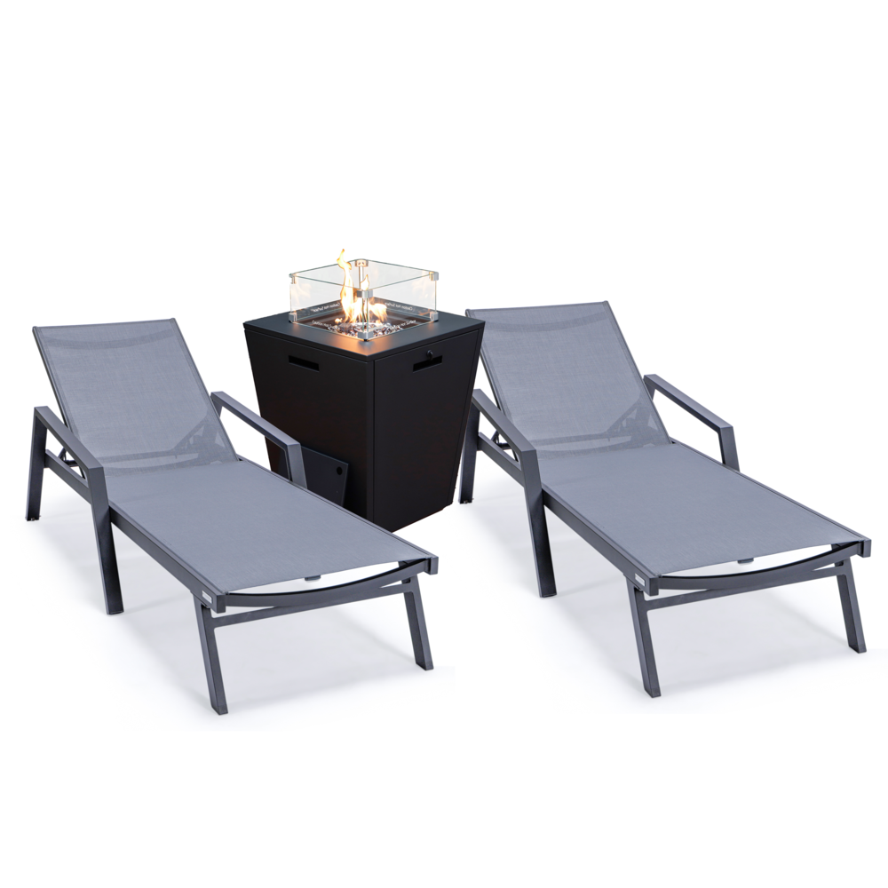 Lounge Chair With Arms Set of 2. Picture 1