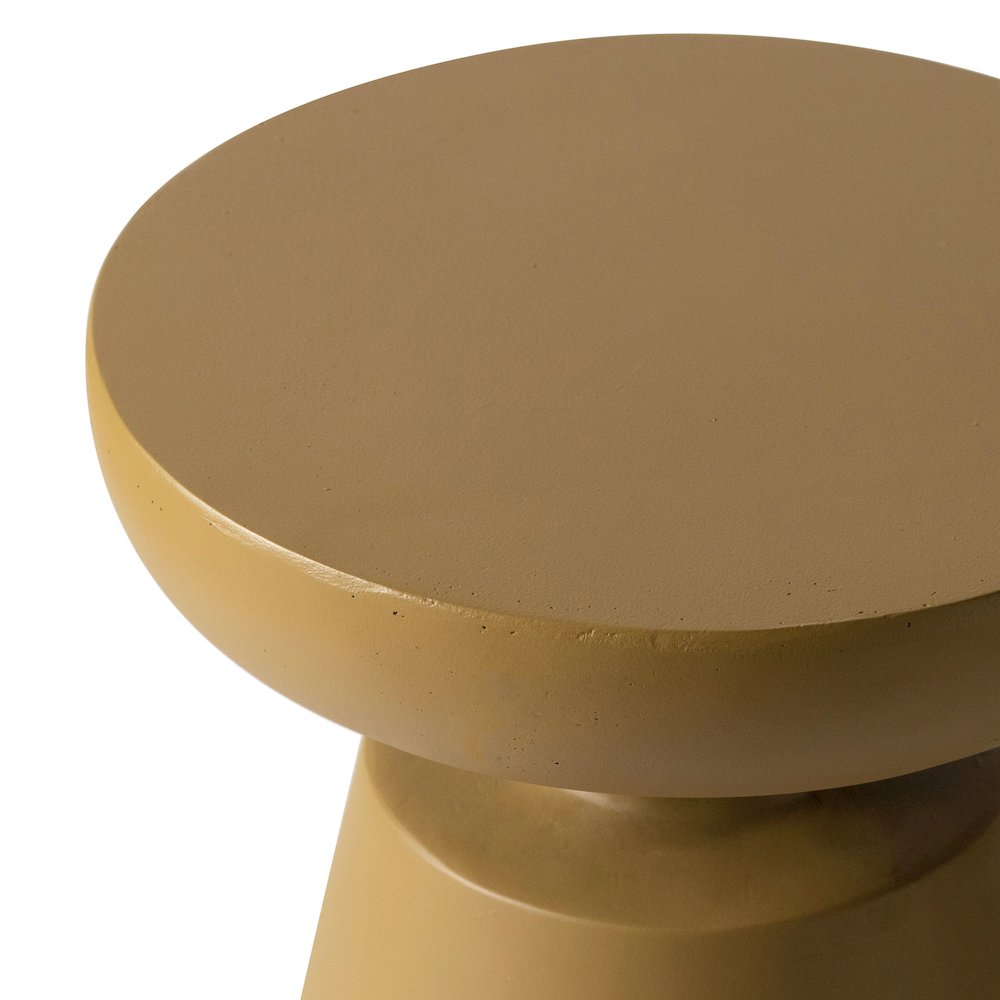 Isle Collection Fiberglass Outdoor Side Table in Brown. Picture 13