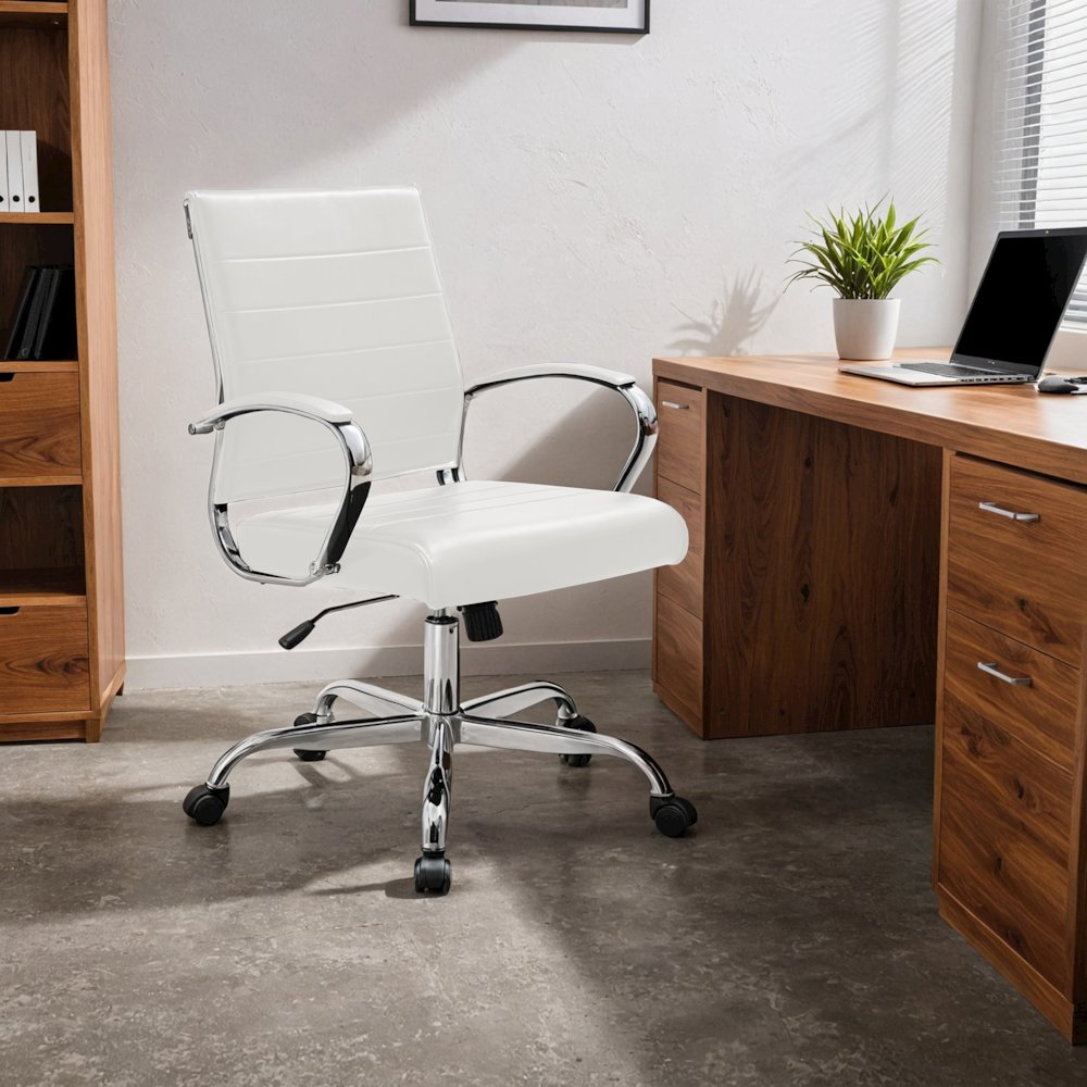 Benmar Leather Office Chair. Picture 15