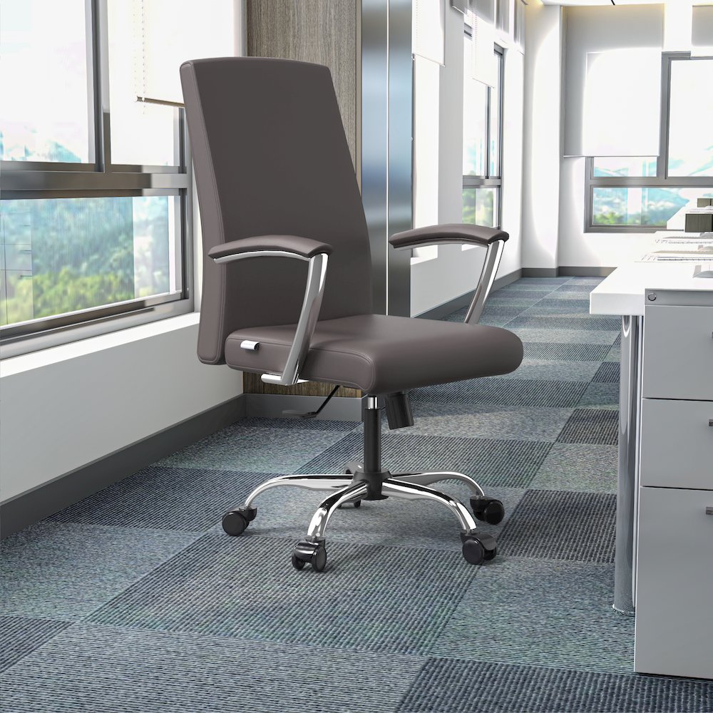 Evander Series Office Chair in Grey Leather. Picture 10