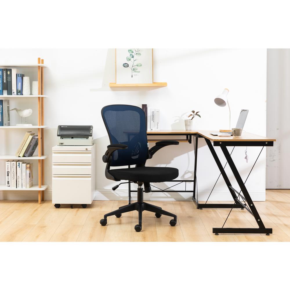 Newton Mesh Office Chair. Picture 2