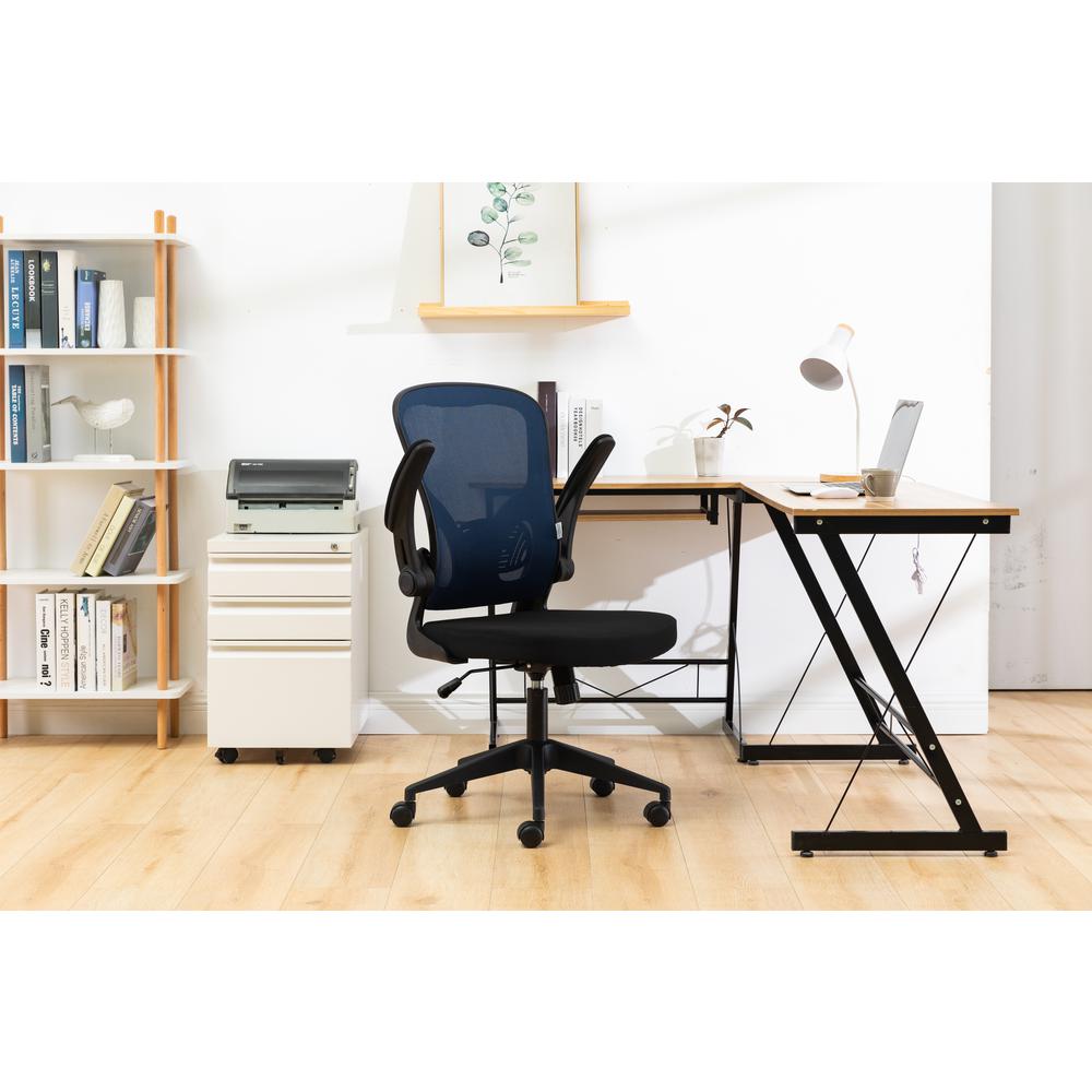 Newton Mesh Office Chair. Picture 5