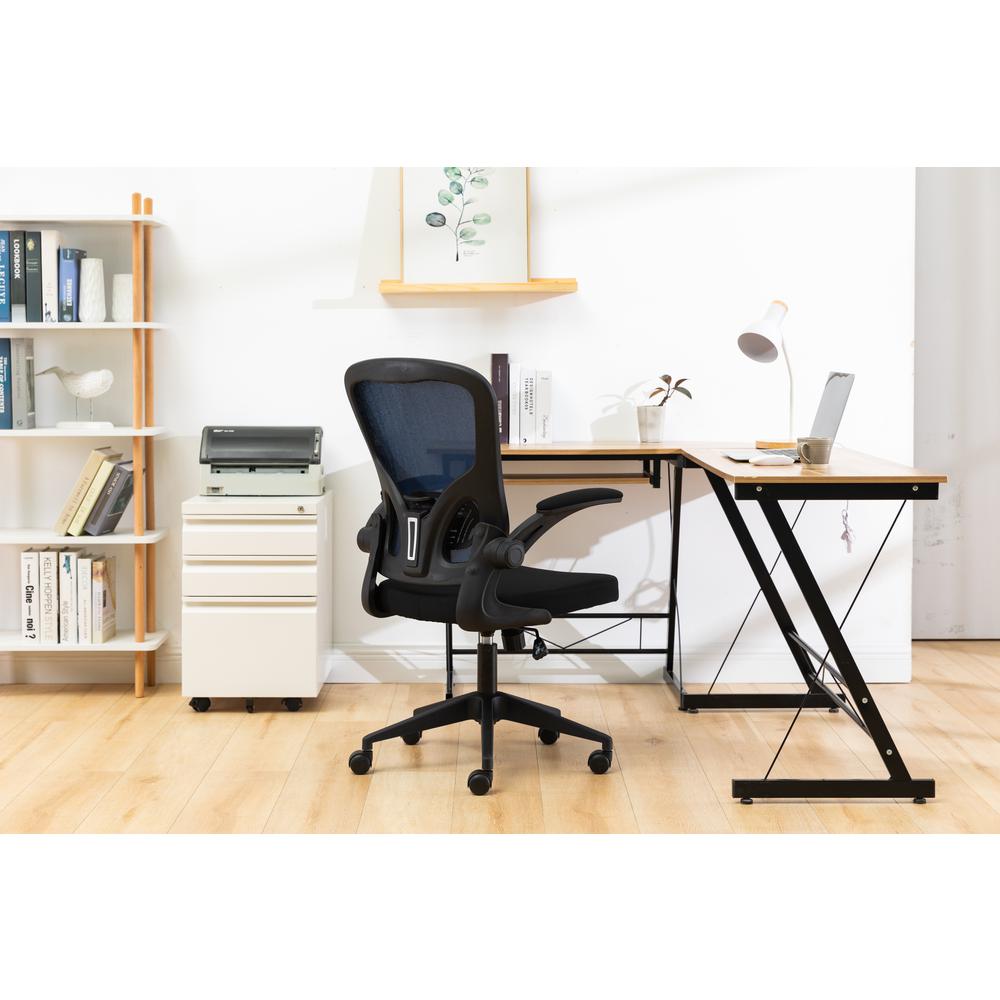 Newton Mesh Office Chair. Picture 7