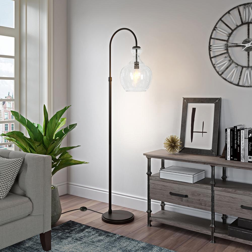Verona Arc Floor Lamp with Glass Shade in Blackened Bronze/Seeded. Picture 4