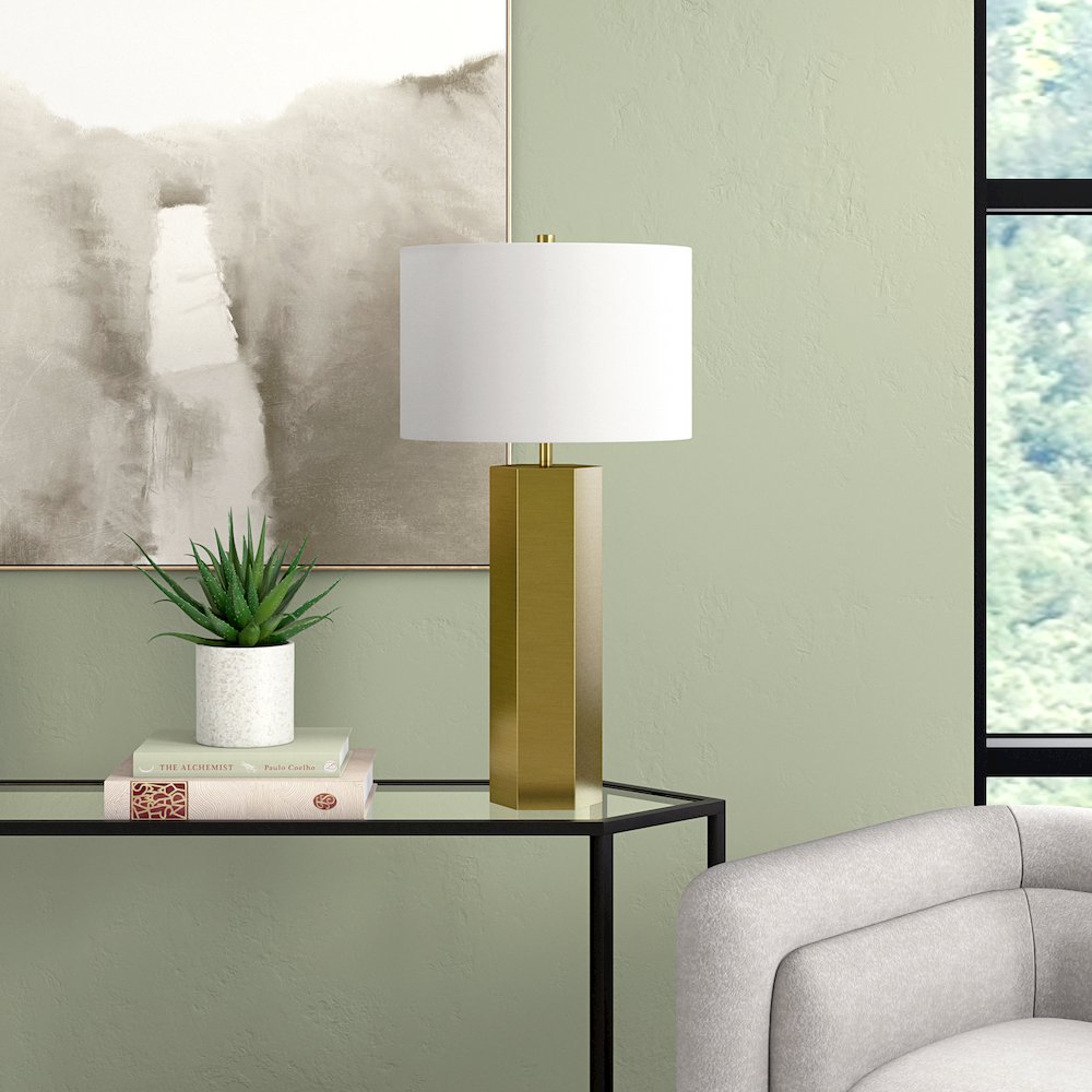 Henn&Hart 27.5" Modern 1-Light Table Lamp with White Fabric Drum Shade for. Picture 4