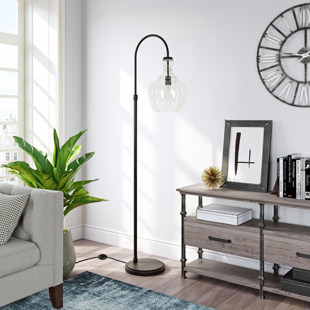 Verona Arc Floor Lamp with Glass Shade in Blackened Bronze/Seeded. Picture 2