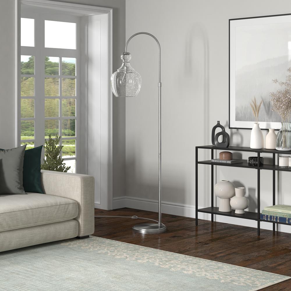 Verona Arc Floor Lamp with Glass Shade in Brushed Nickel/Seeded. Picture 3