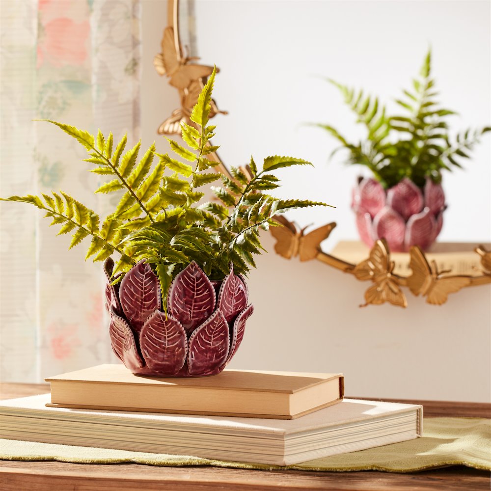 Storeware Bud Vase with Leaves Accent (Set of 2). Picture 3