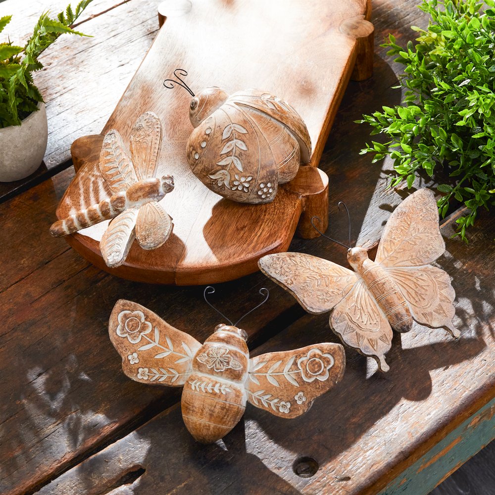 Floral Etched Insect Shelf Sitter (Set of 4). Picture 7