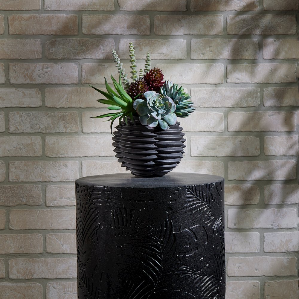 Ribbed Ceramic Bud Vase (Set of 2). Picture 3