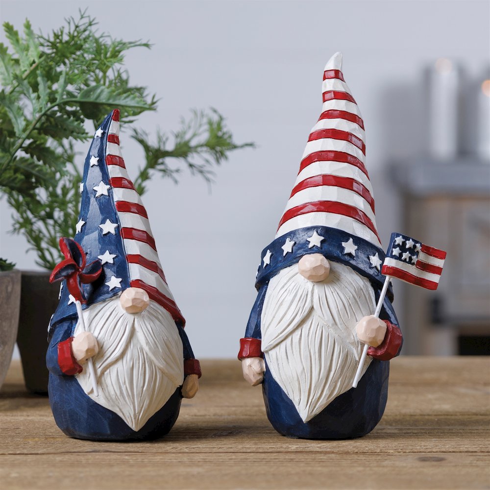 Americana Gnome Figurine (Set of 2). Picture 4