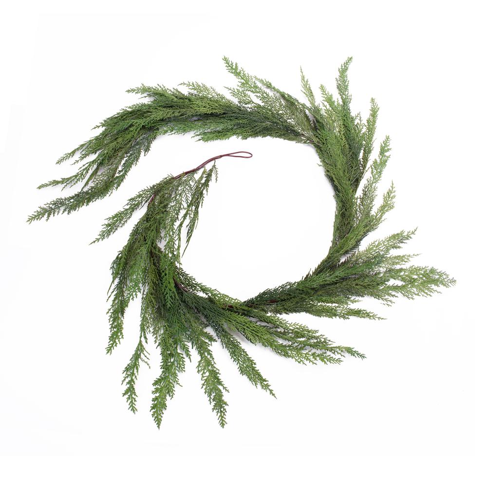Cedar Garland (Set of 2) 6'L Plastic. Picture 1