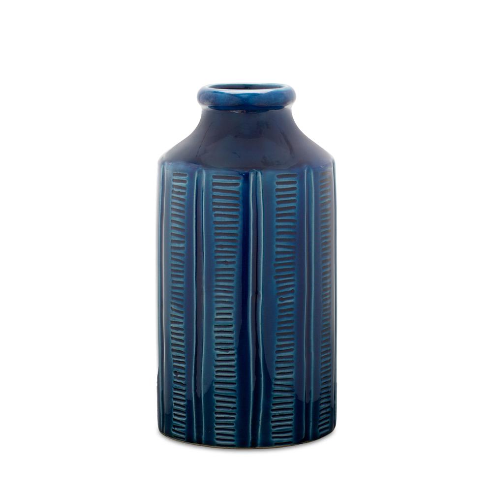 Vase 10"H Terra Cotta. Picture 1