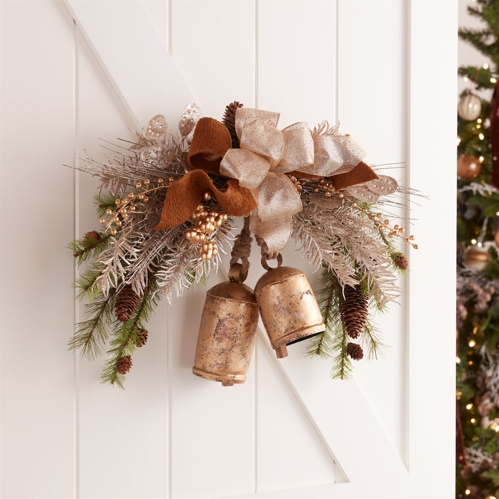 Distressed Metal Bell Ornament (Set of 2). Picture 2