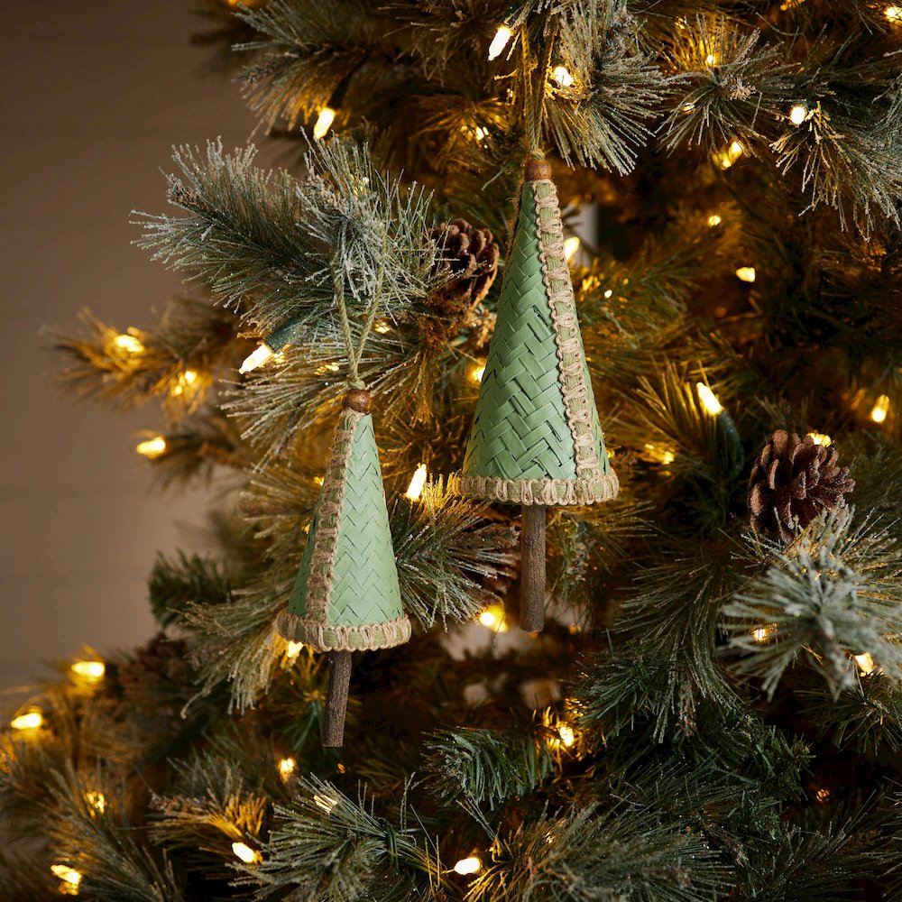 Woven Bamboo Pine Tree Ornament (Set of 4). Picture 7