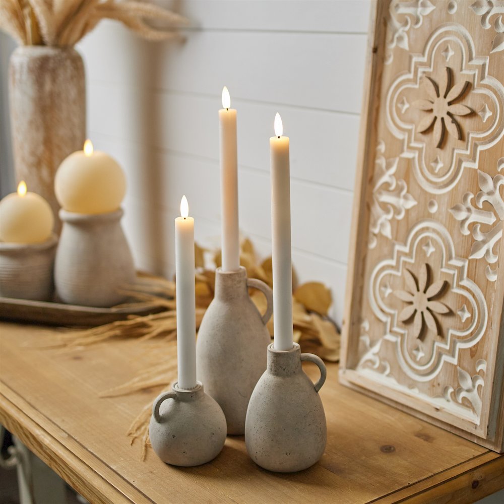 FIA Wick White Taper Candle (Set of 2). Picture 4