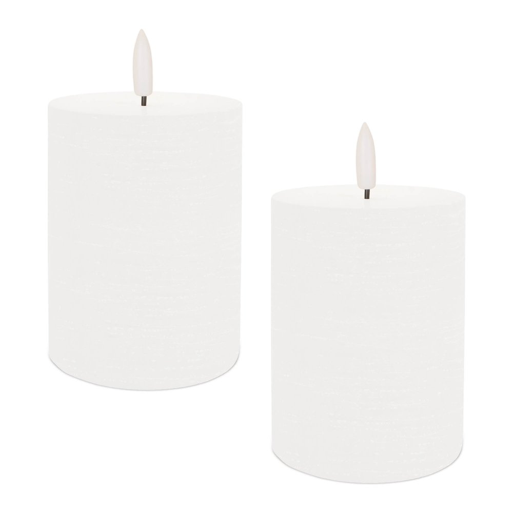 FIA Wick White Pillar Candle (Set of 2). Picture 3