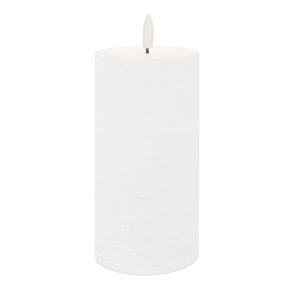 FIA Wick White Pillar Candle (Set of 2). Picture 1