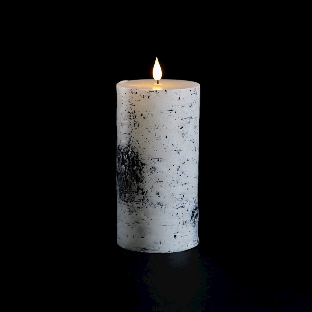 FIA Wick Birch Design Pillar Candle (Set of 2). Picture 2