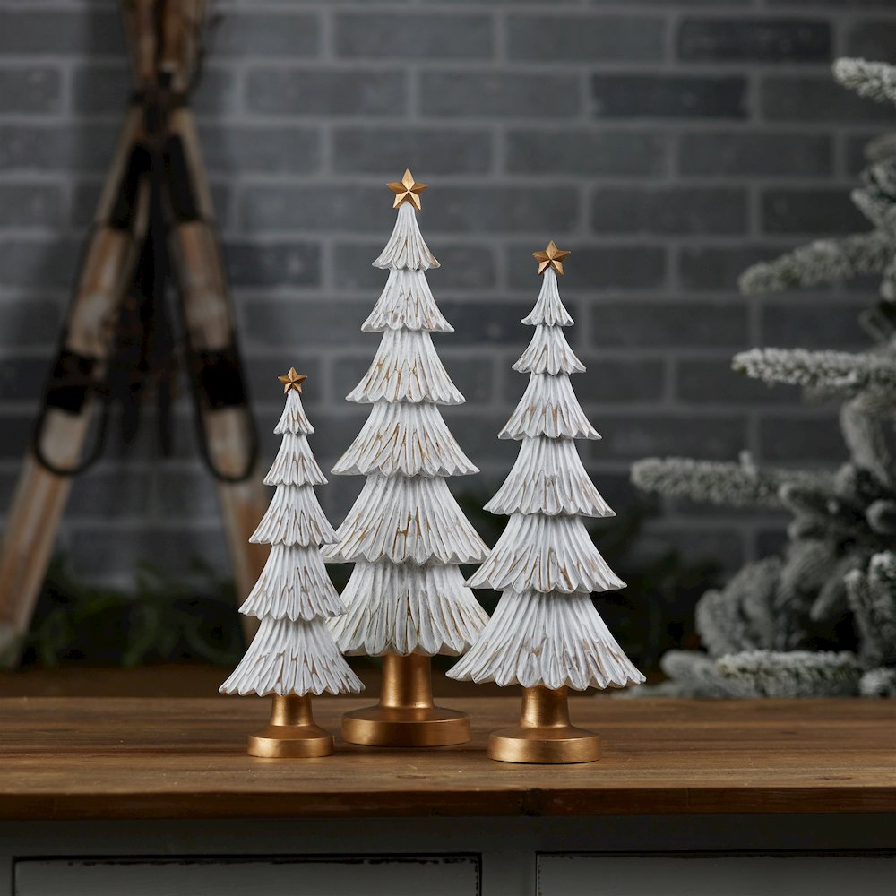 Carved Winter Christmas Tree (Set of 3). Picture 2