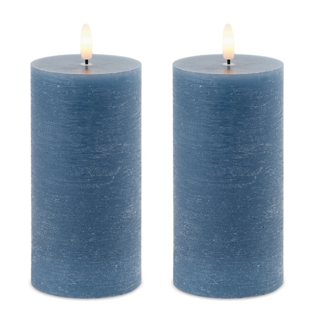 FIA Wick Blue Pillar Candle (Set of 2). Picture 3