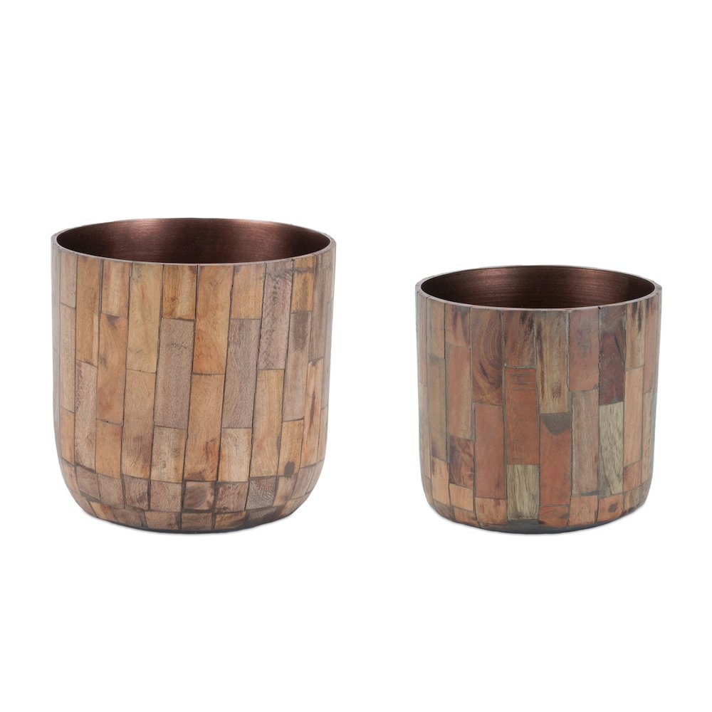 Round Wooden Planter (Set of 2). Picture 1