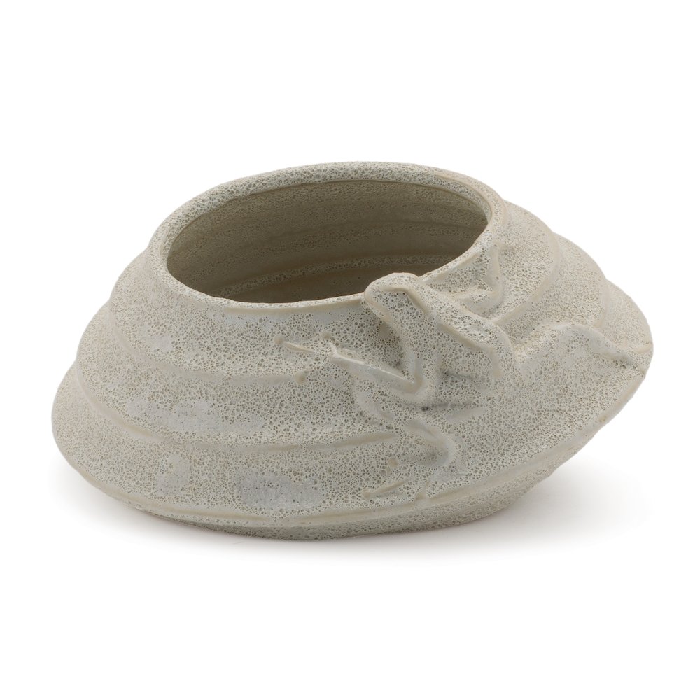 Round Porcelain Planter with Frog (Set of 2). Picture 2