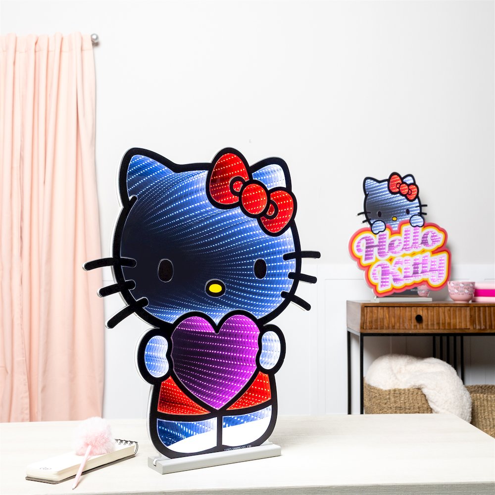 Hello Kitty®️  Heart Ekkolight 24"H. Picture 2