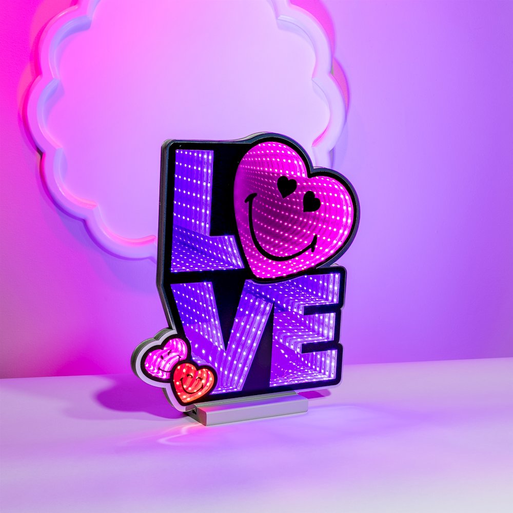 SmileyWorld Love Square Ekkolight 14.5"H. Picture 3