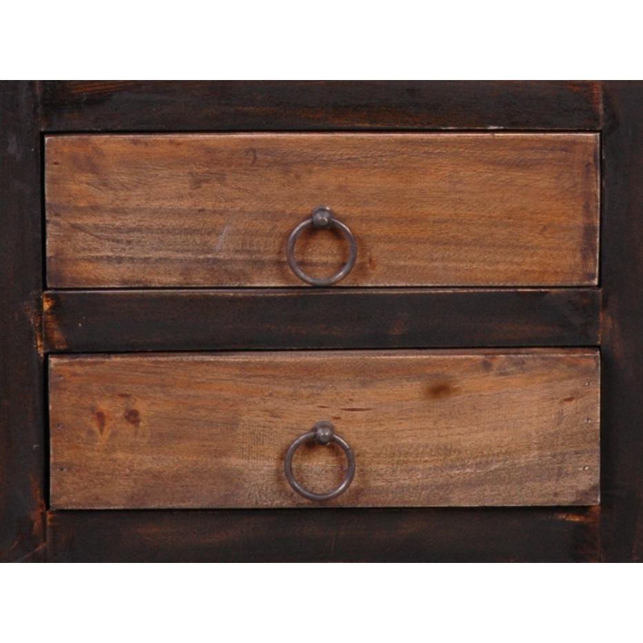 Cottage Round Accent End Table. Picture 6