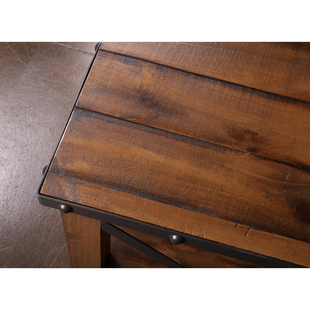 Rustic City End Table with Shelf. Picture 3