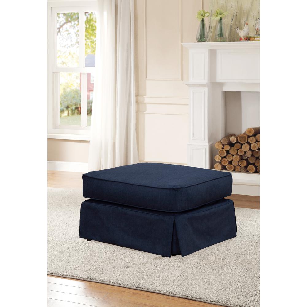 Horizon Slipcovered Ottoman. Picture 4