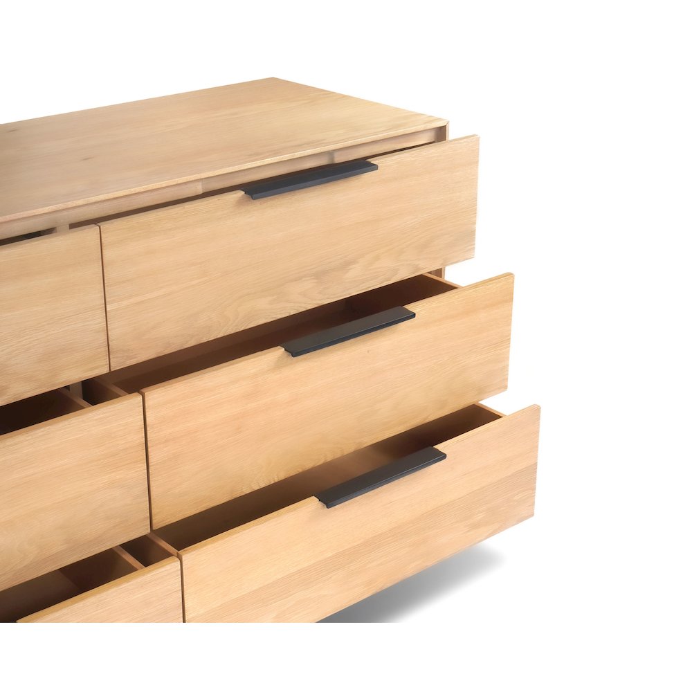 Modern Akira Dresser, Light Oak. Picture 3