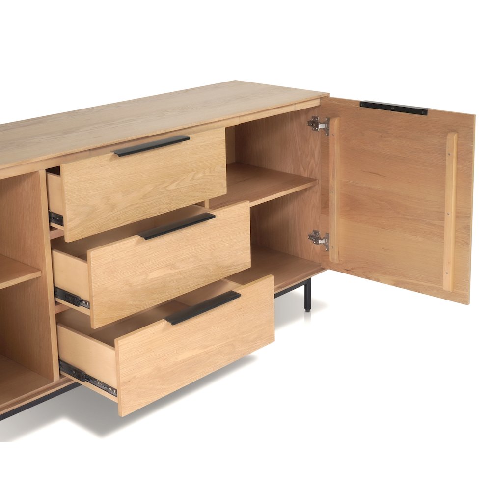 Modern Akira Sideboard, Light Oak. Picture 5