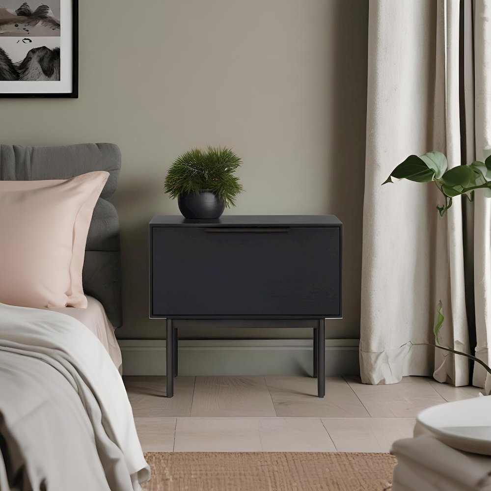 Modern Akira Nightstand, Black. Picture 6