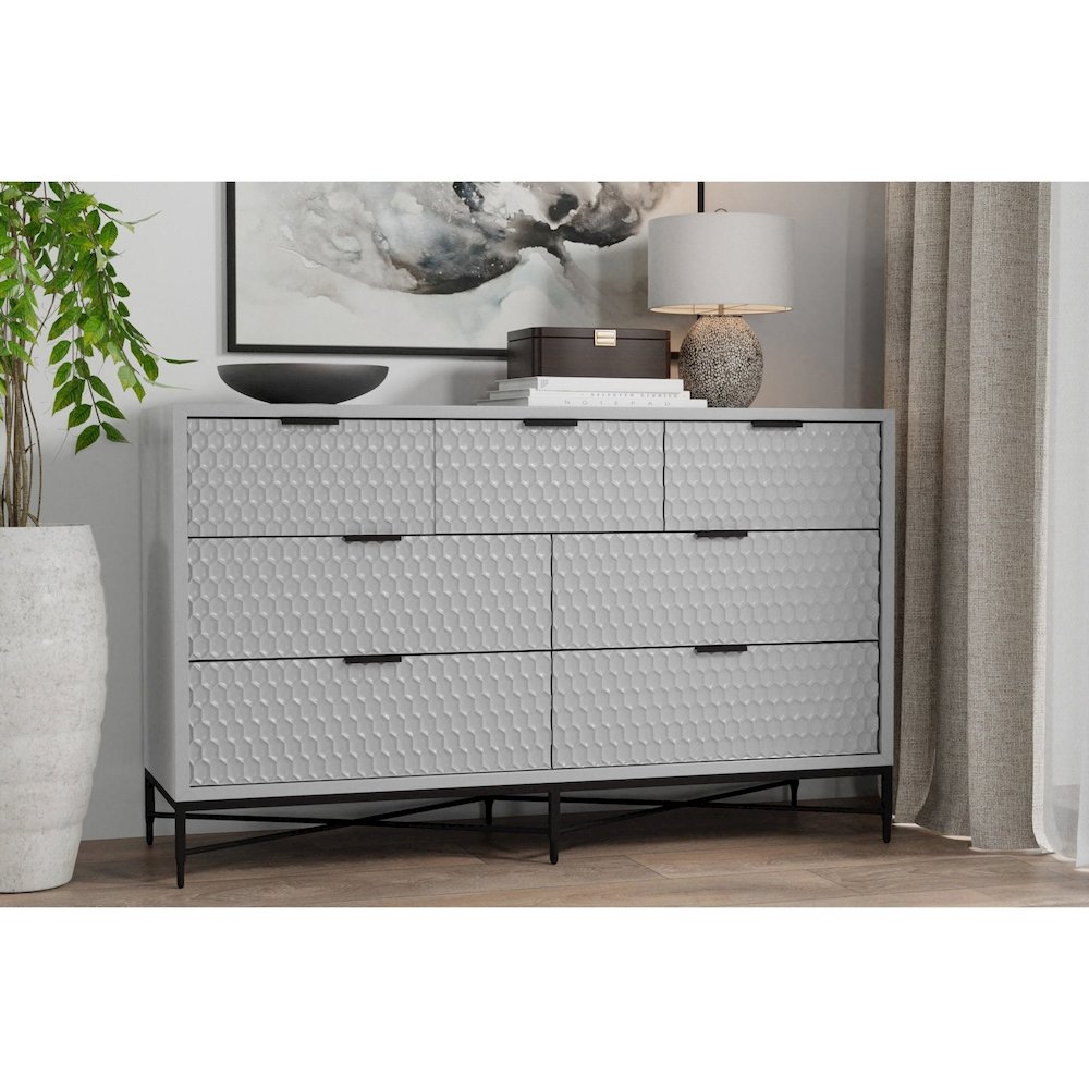 7-Drawer Dresser in Light Slate Gray. Picture 2