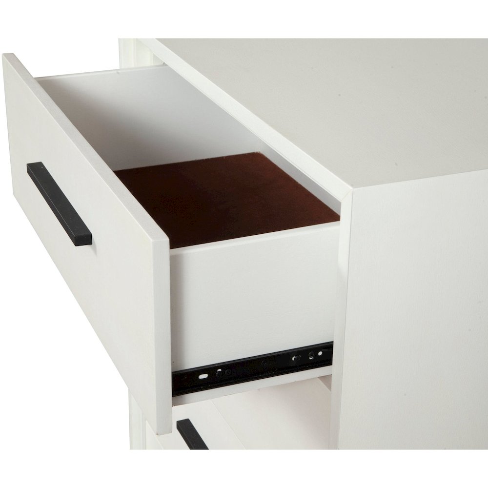 Modern Contemporary Nova Small Chest, Chalk White. Picture 3