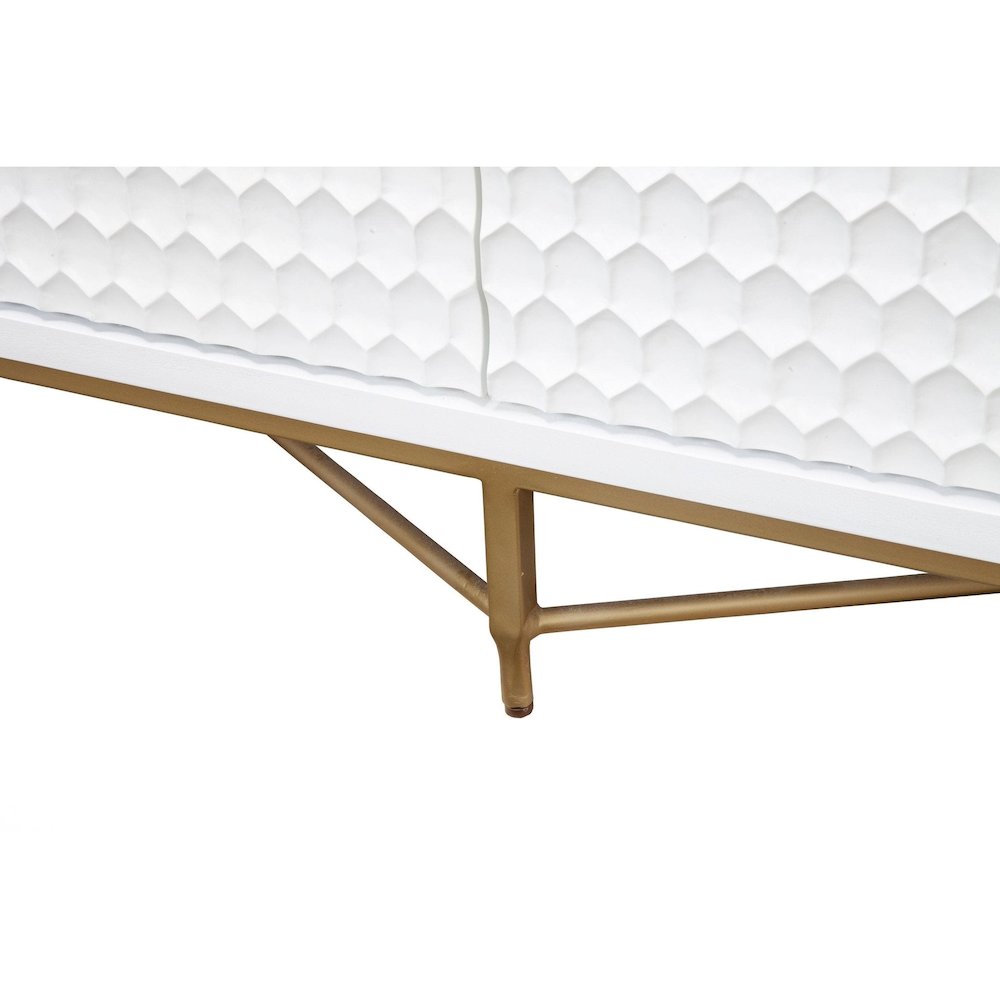 Contemporary White Pearl Dresser, White. Picture 5