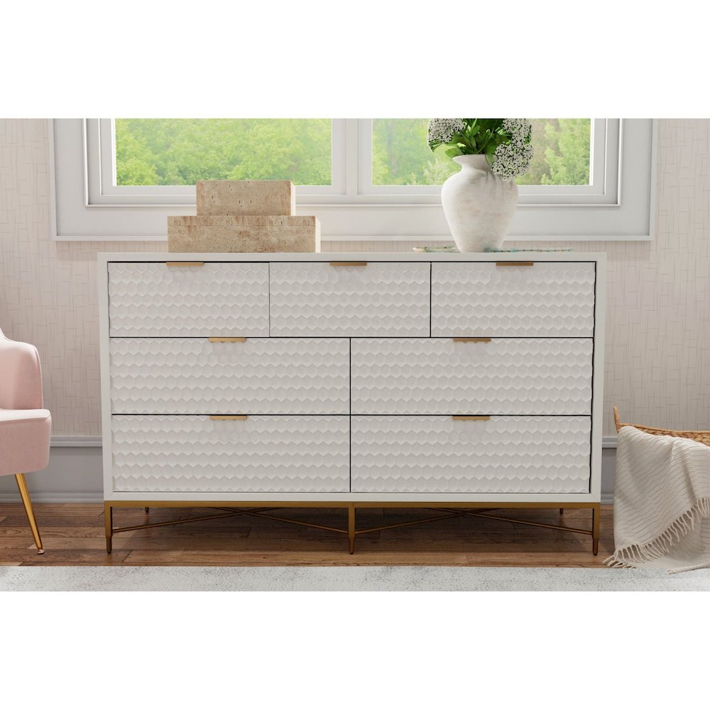 Contemporary White Pearl Dresser, White. Picture 2