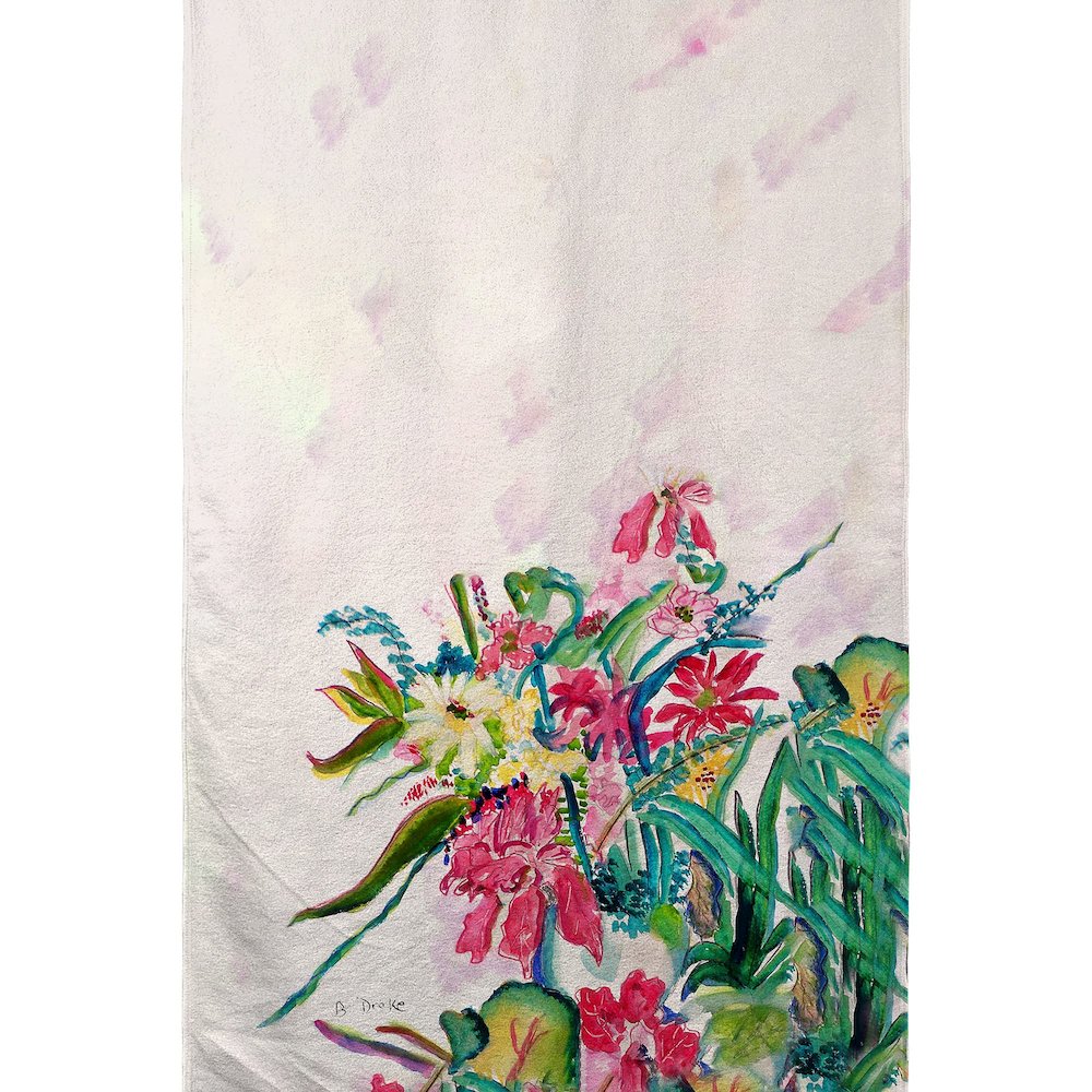 Multi Floral Beach Towel. Picture 1