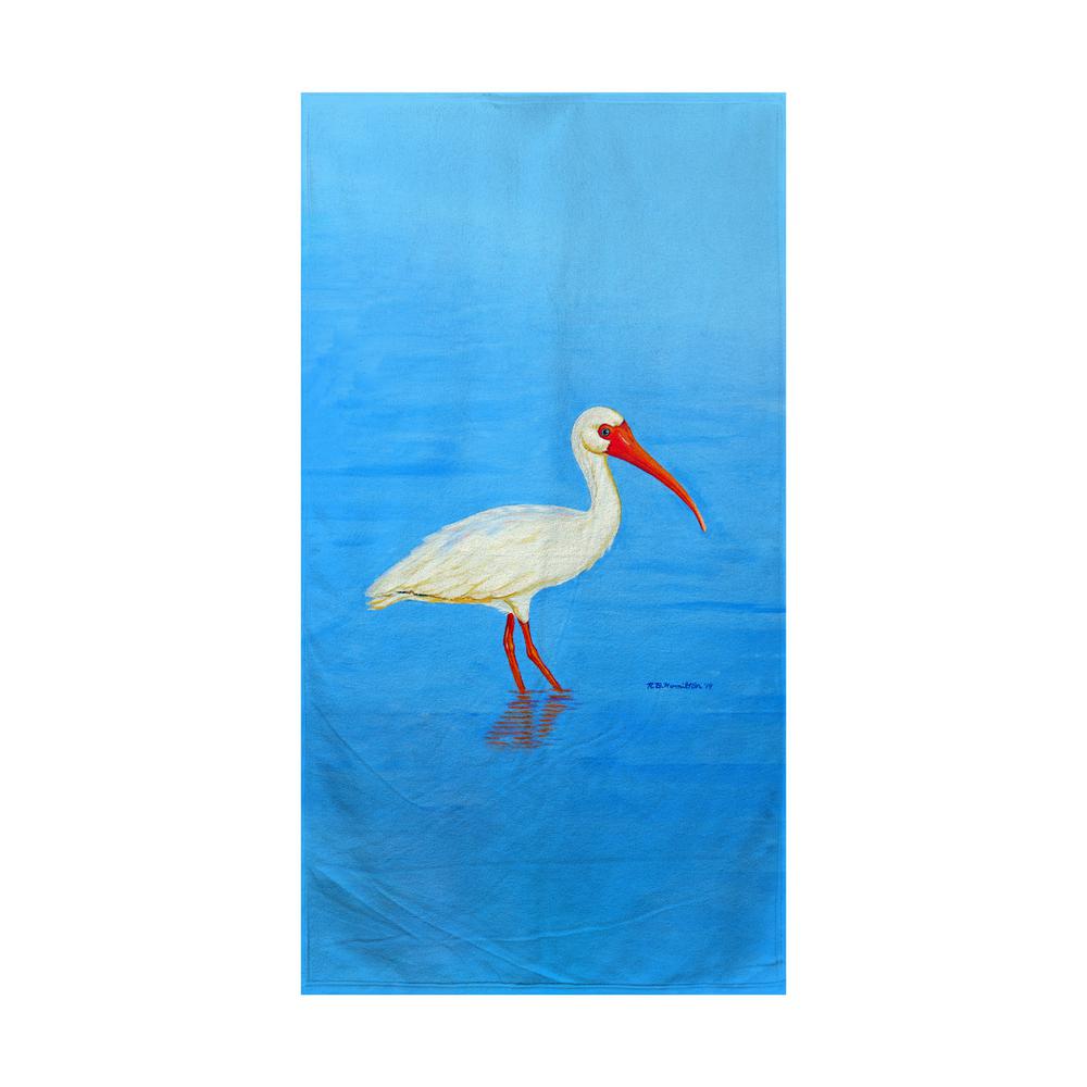 Posing White Ibis Beach Towel. Picture 1