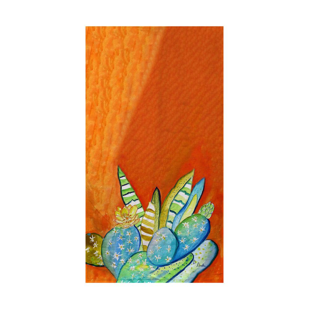Cactus III Beach Towel. Picture 1