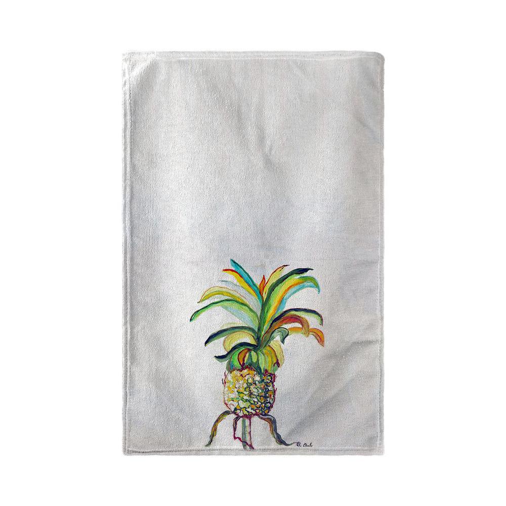 Colorful Pineapple Beach Towel. Picture 1