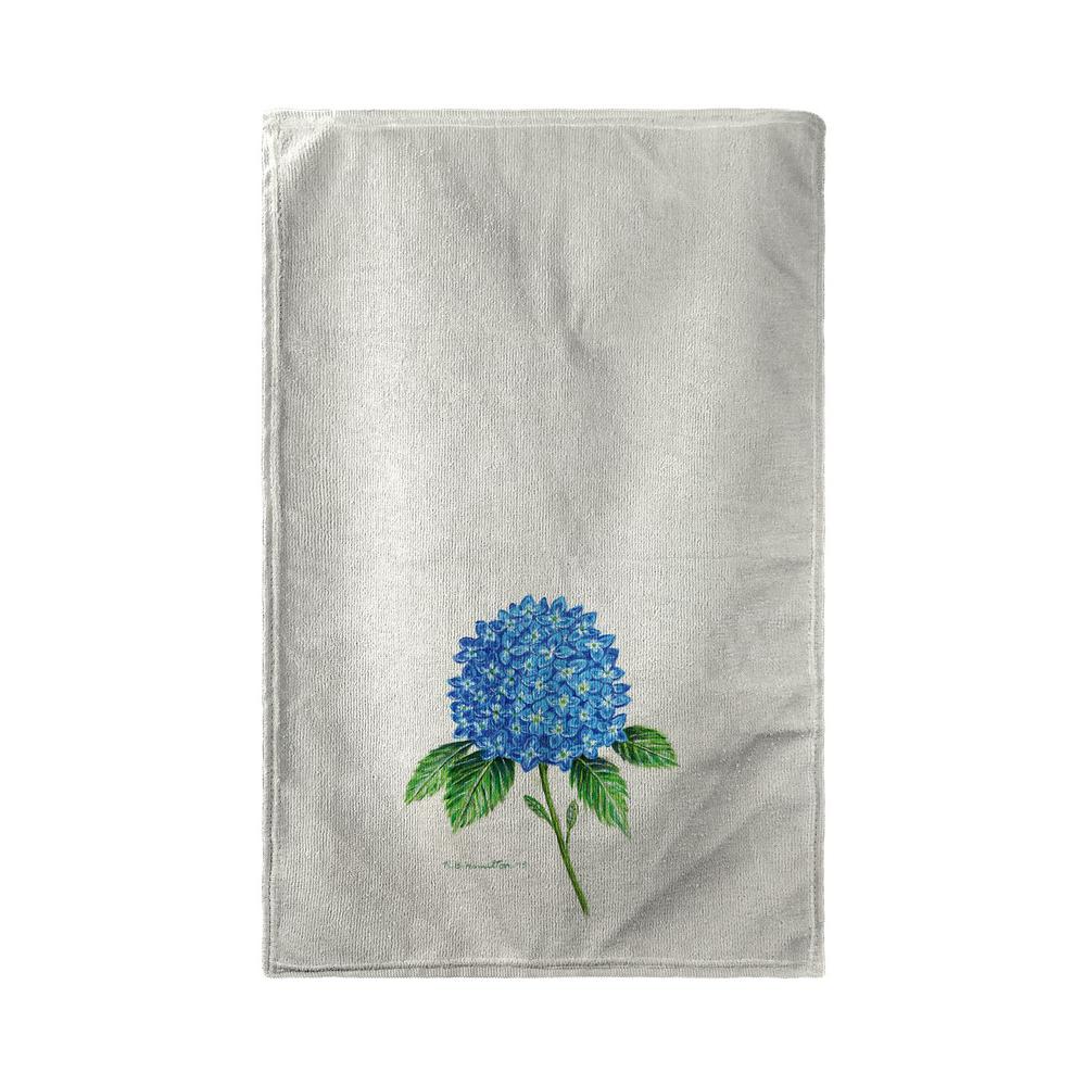 Dick's Hydrangea Beach Towel. Picture 1
