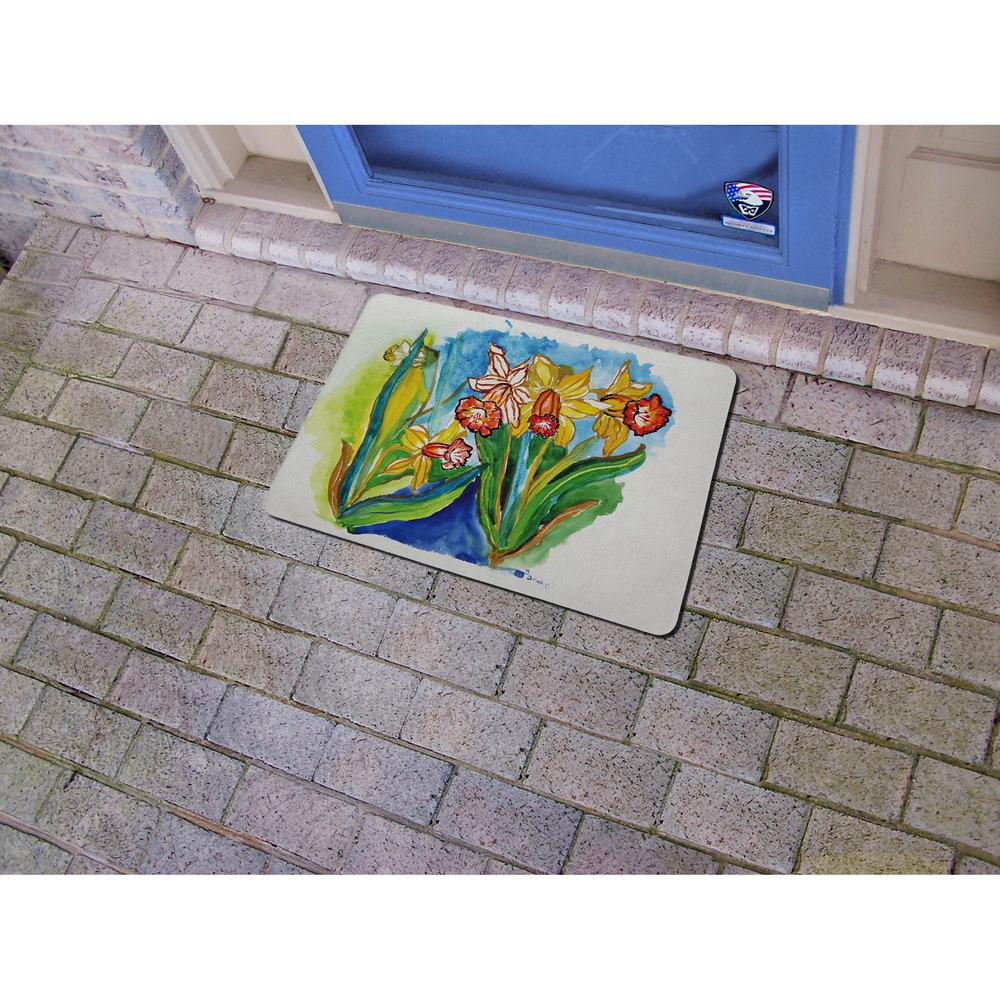 Daffodils Floor Mat 18x26. Picture 2