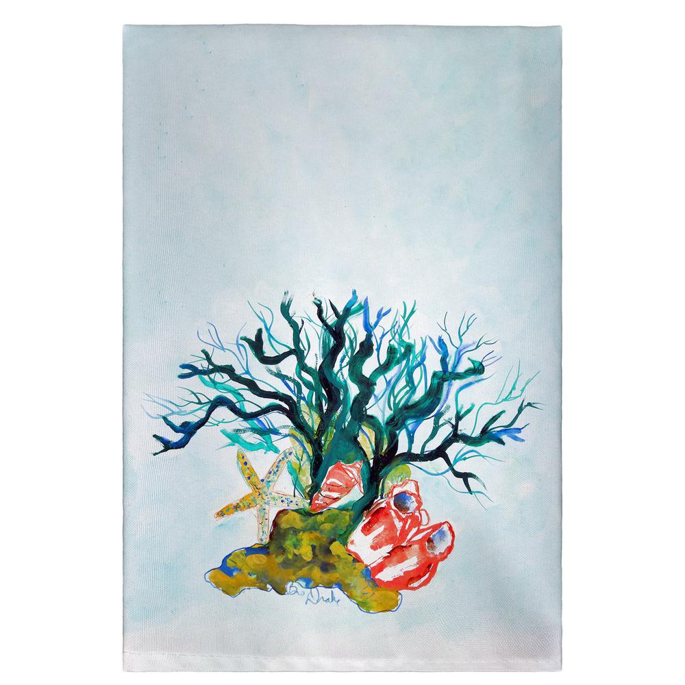Starfish Coral Shells Guest Towel. Picture 1