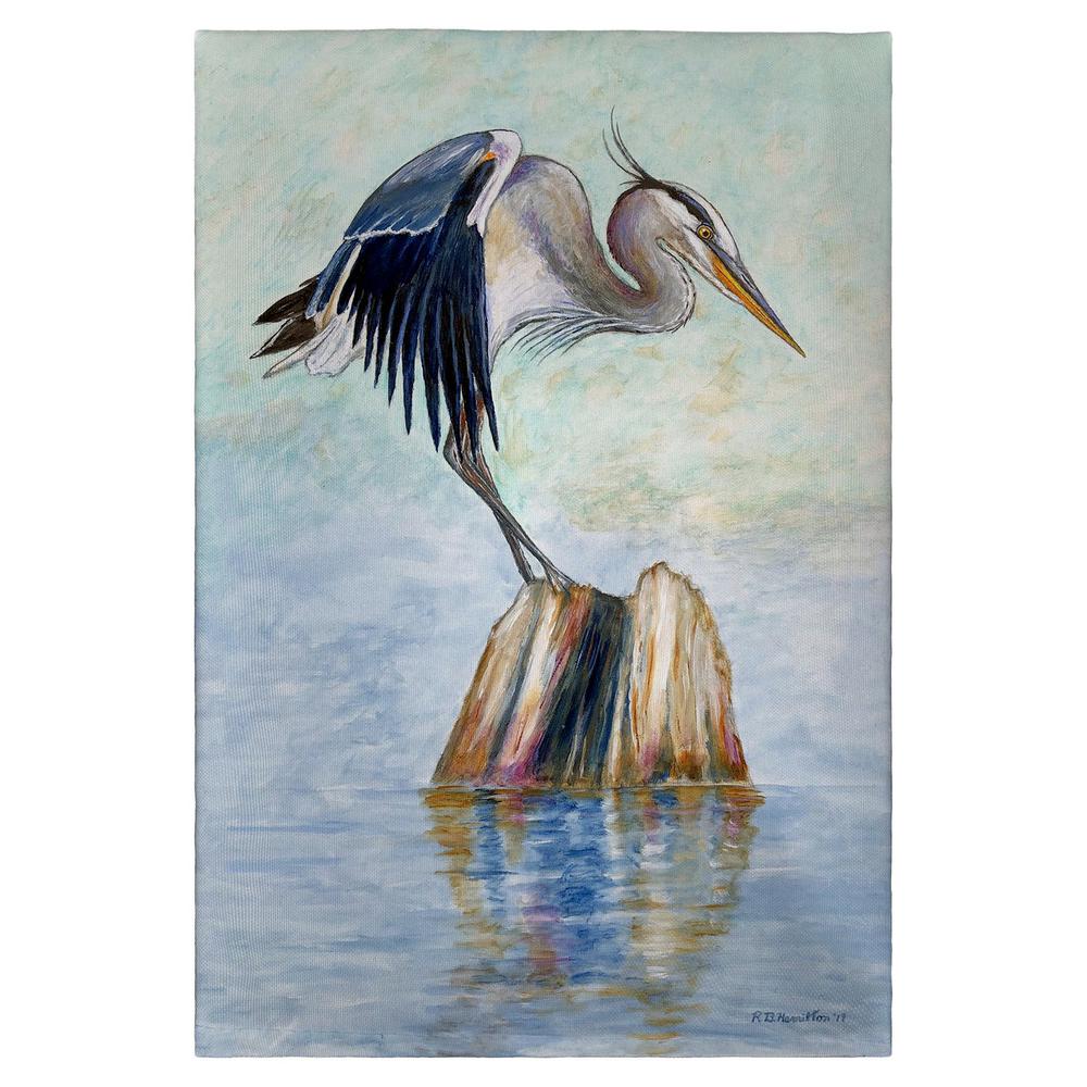 Balancing Heron Guest Towel. Picture 1